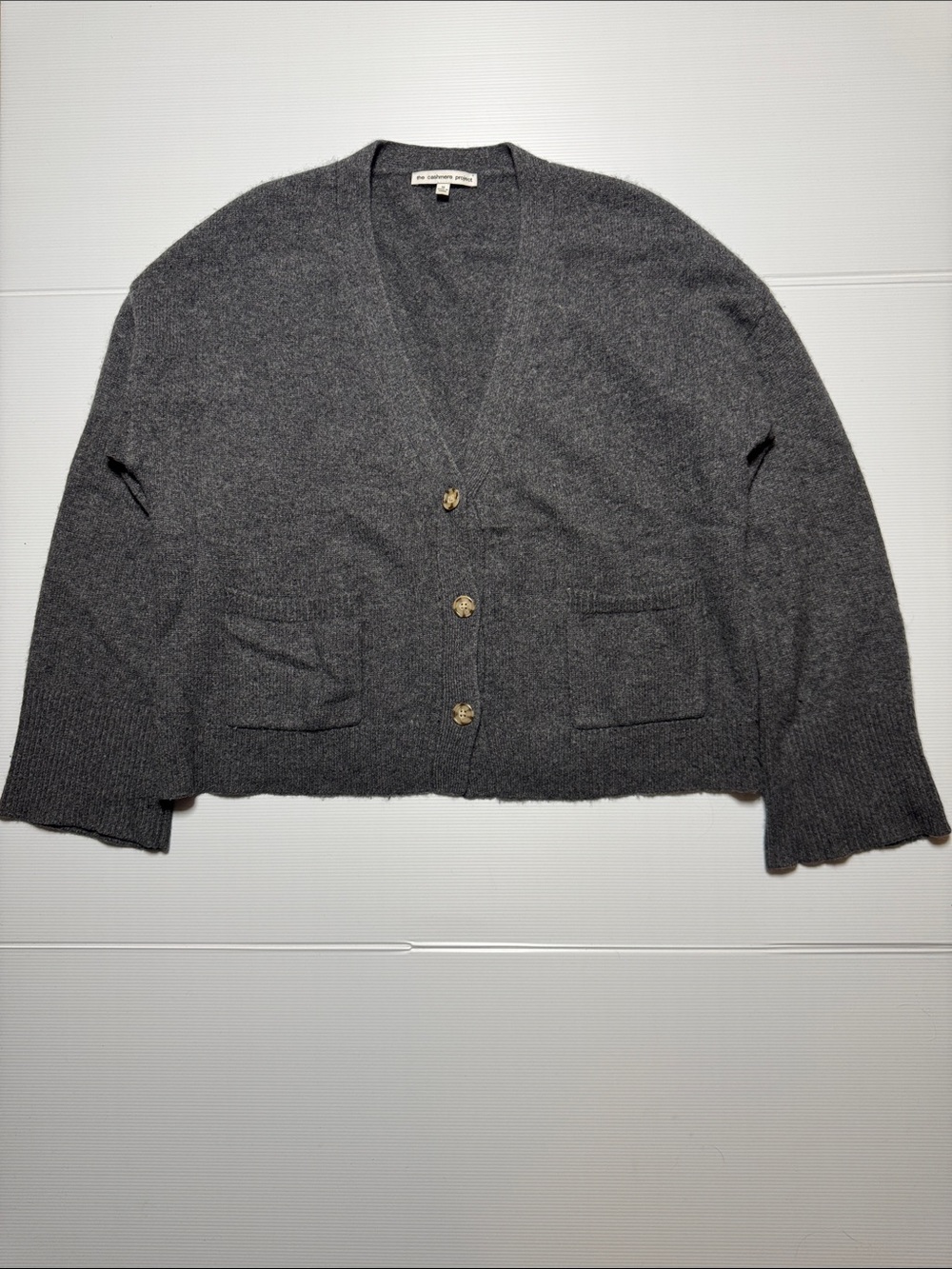 THE CASHMERE PROJECT Charcoal Gray Cashmere V-Neck Cardigan Relaxed Boxy Fit M